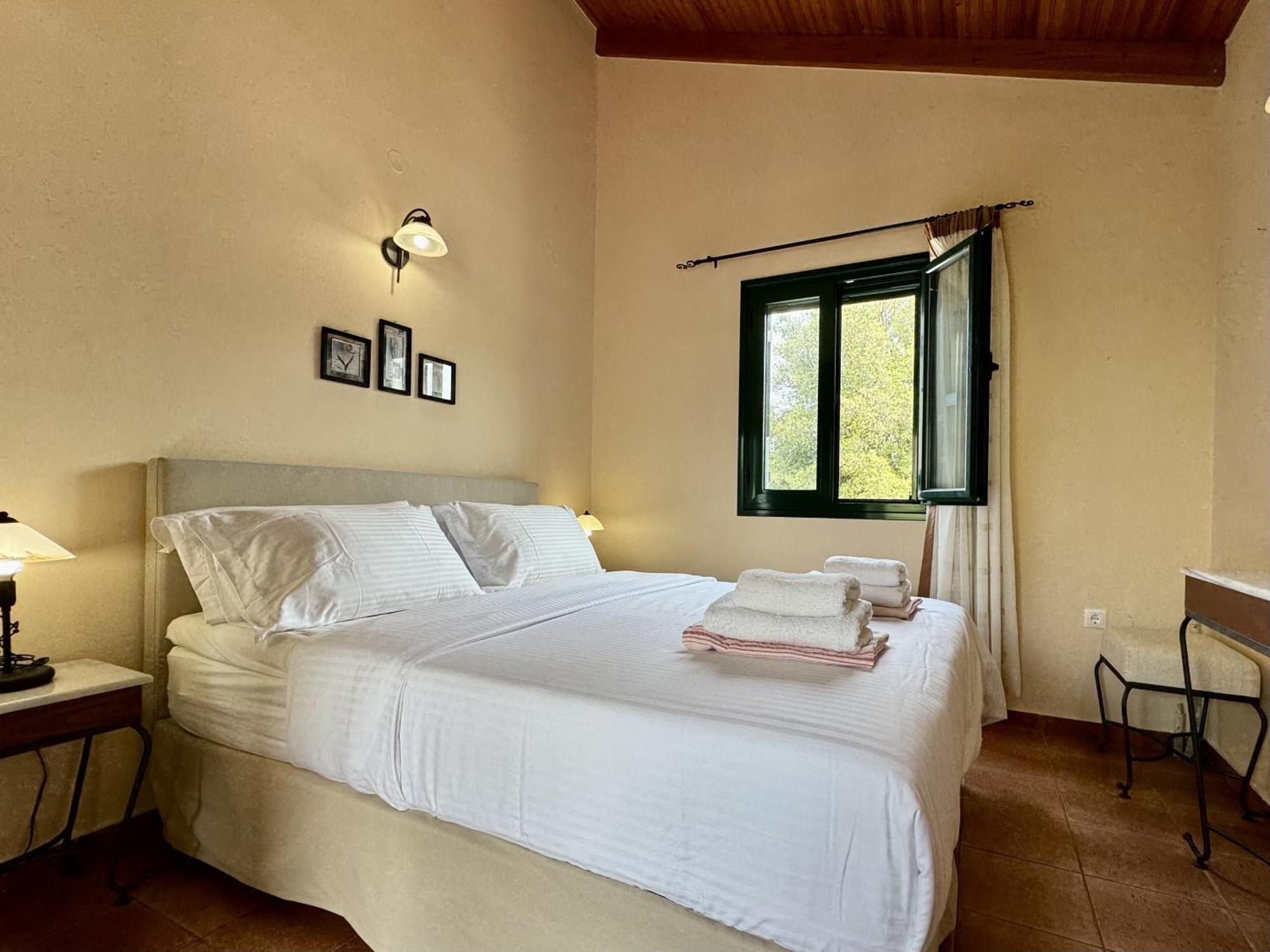 Villa Artemis Vryses Crete Alikampos Exterior photo